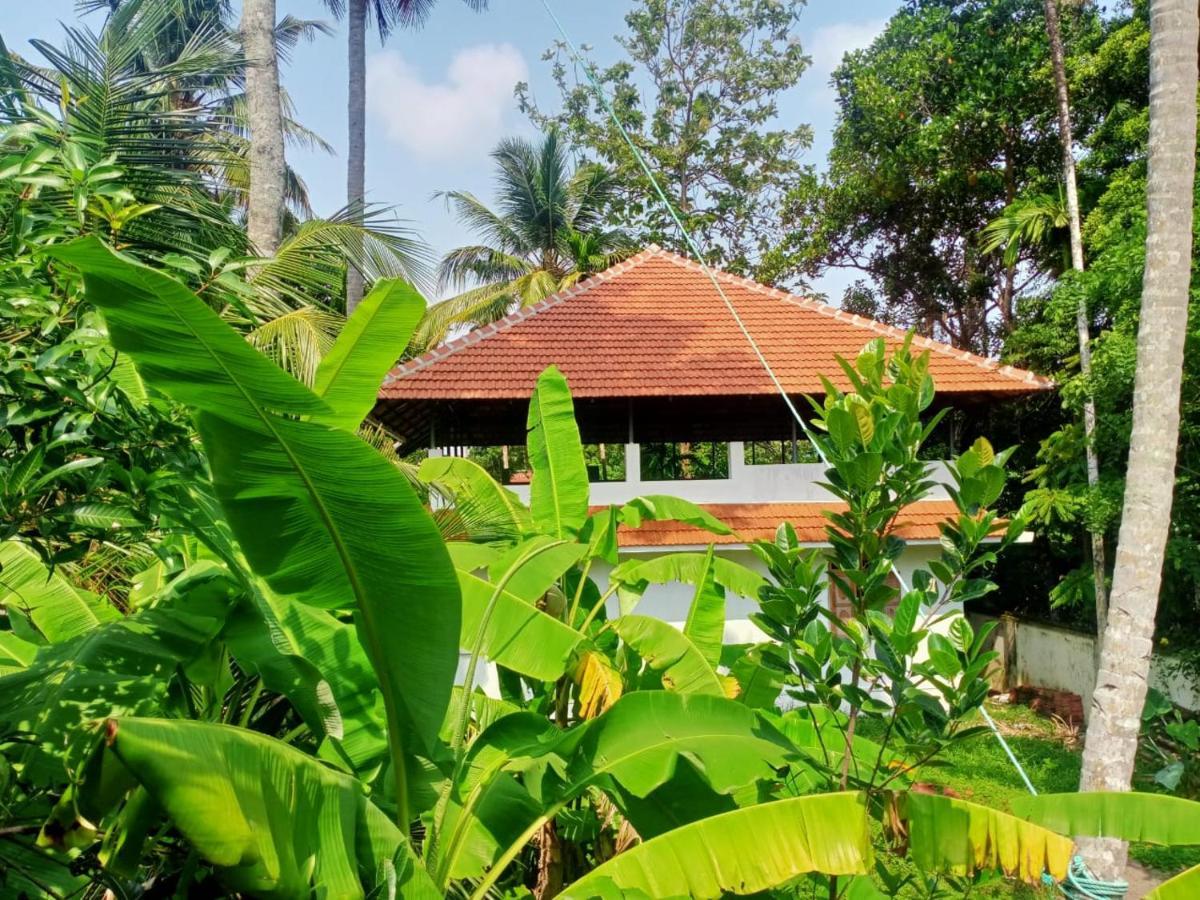 Sinai Homestay Alappuzha Eksteriør billede