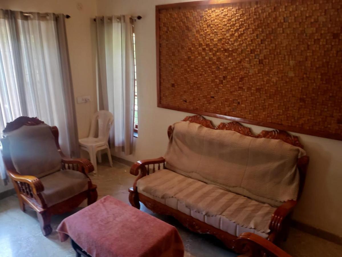 Sinai Homestay Alappuzha Eksteriør billede