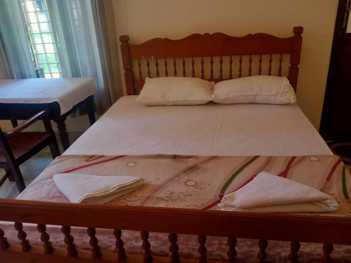 Sinai Homestay Alappuzha Eksteriør billede