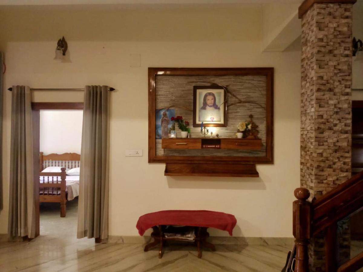Sinai Homestay Alappuzha Eksteriør billede