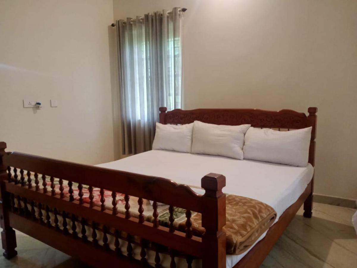 Sinai Homestay Alappuzha Eksteriør billede