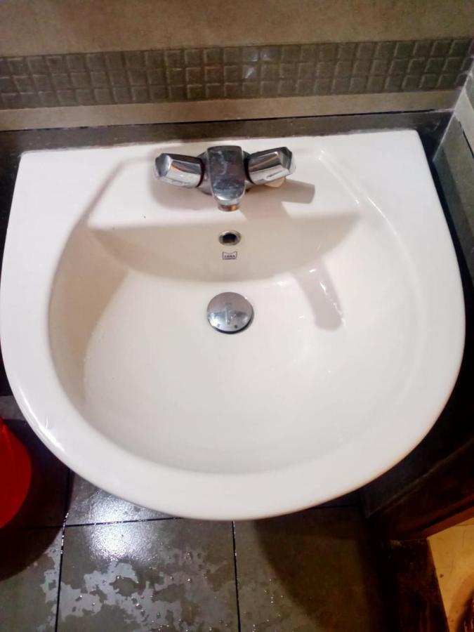 Sinai Homestay Alappuzha Eksteriør billede