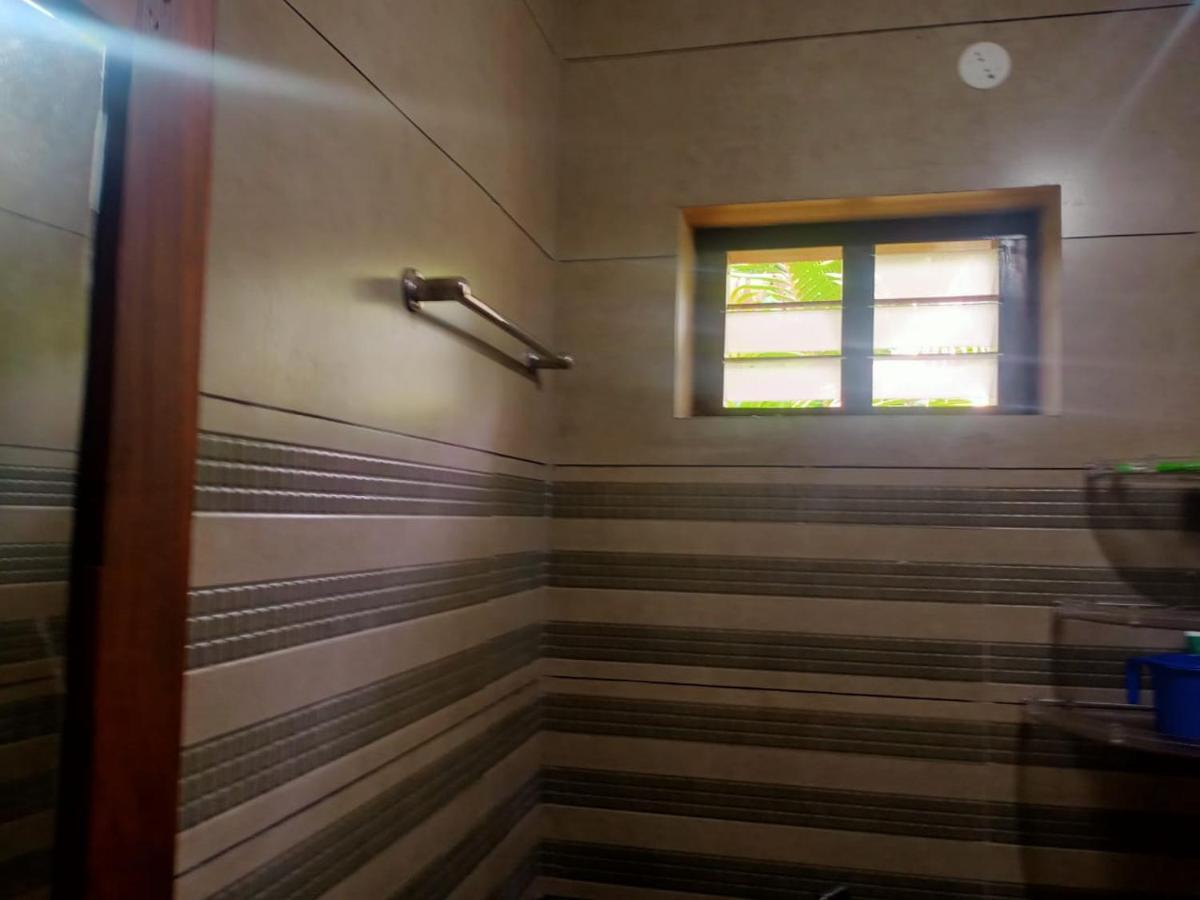 Sinai Homestay Alappuzha Eksteriør billede