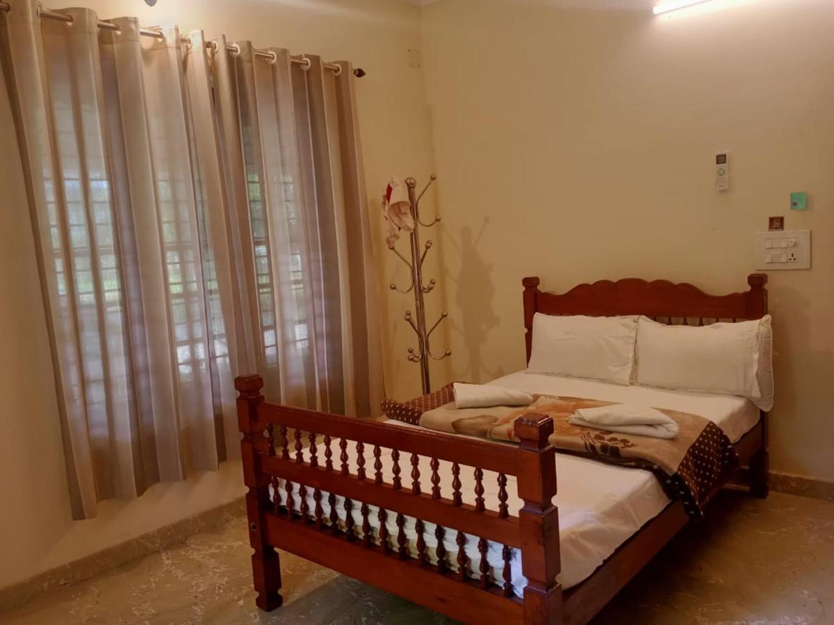 Sinai Homestay Alappuzha Eksteriør billede